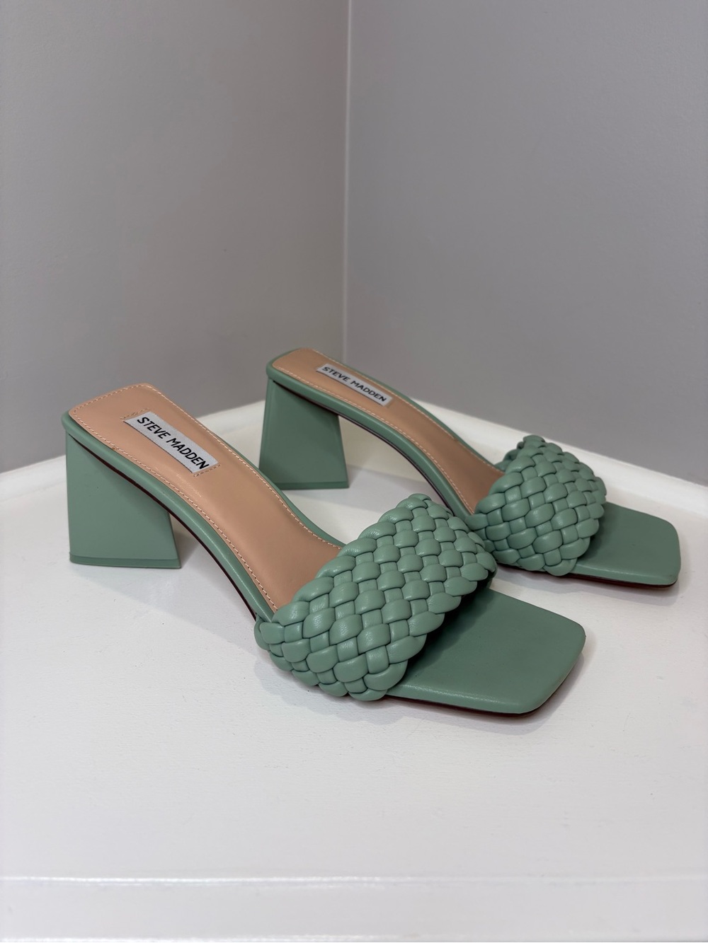 Steve Madden Monte Carlo Green Heel Sandals Open Toe